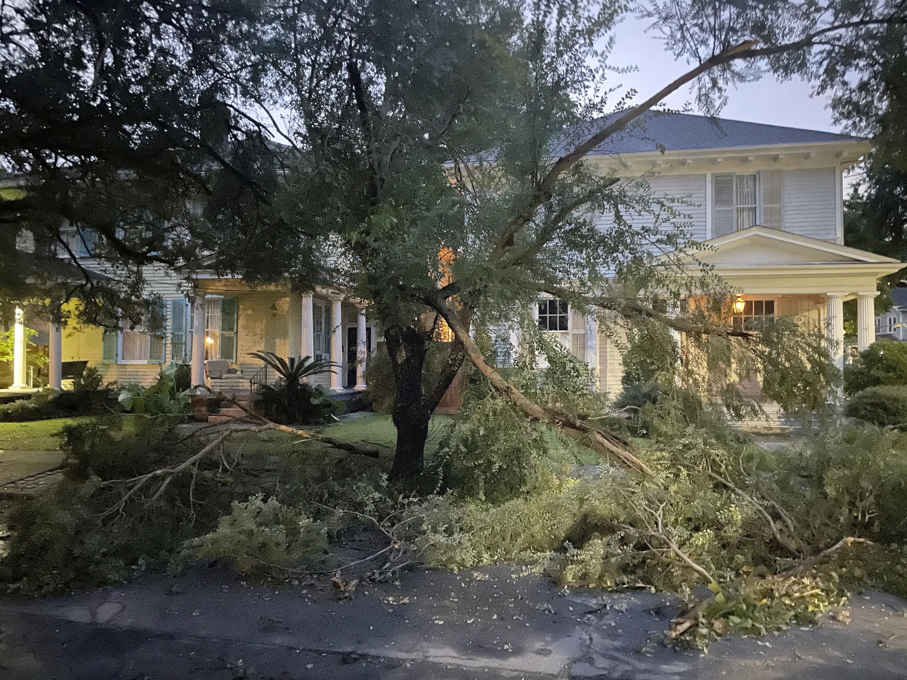 1 reason people don’t evacuate for hurricanes? Rising costs, and they